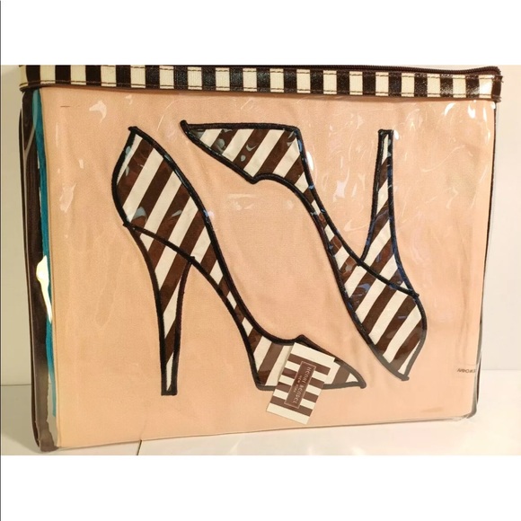 🎉HP🎉HENRI BENDEL TRAVEL SHOE BAG SET OF 3.ZIP CARRY CASE WITH SIGNATURE PULL - Picture 2 of 8